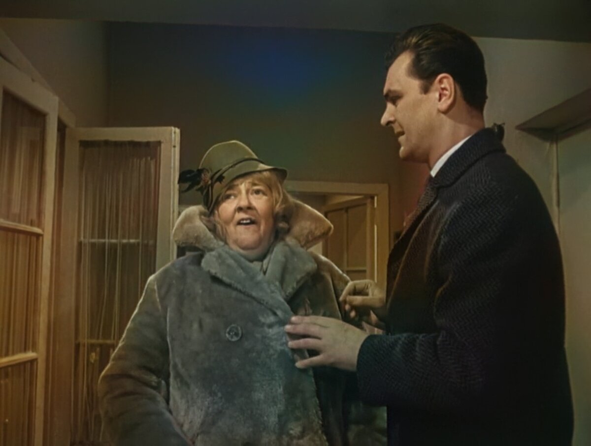 "Лёгкая жизнь" | Листайте ➔