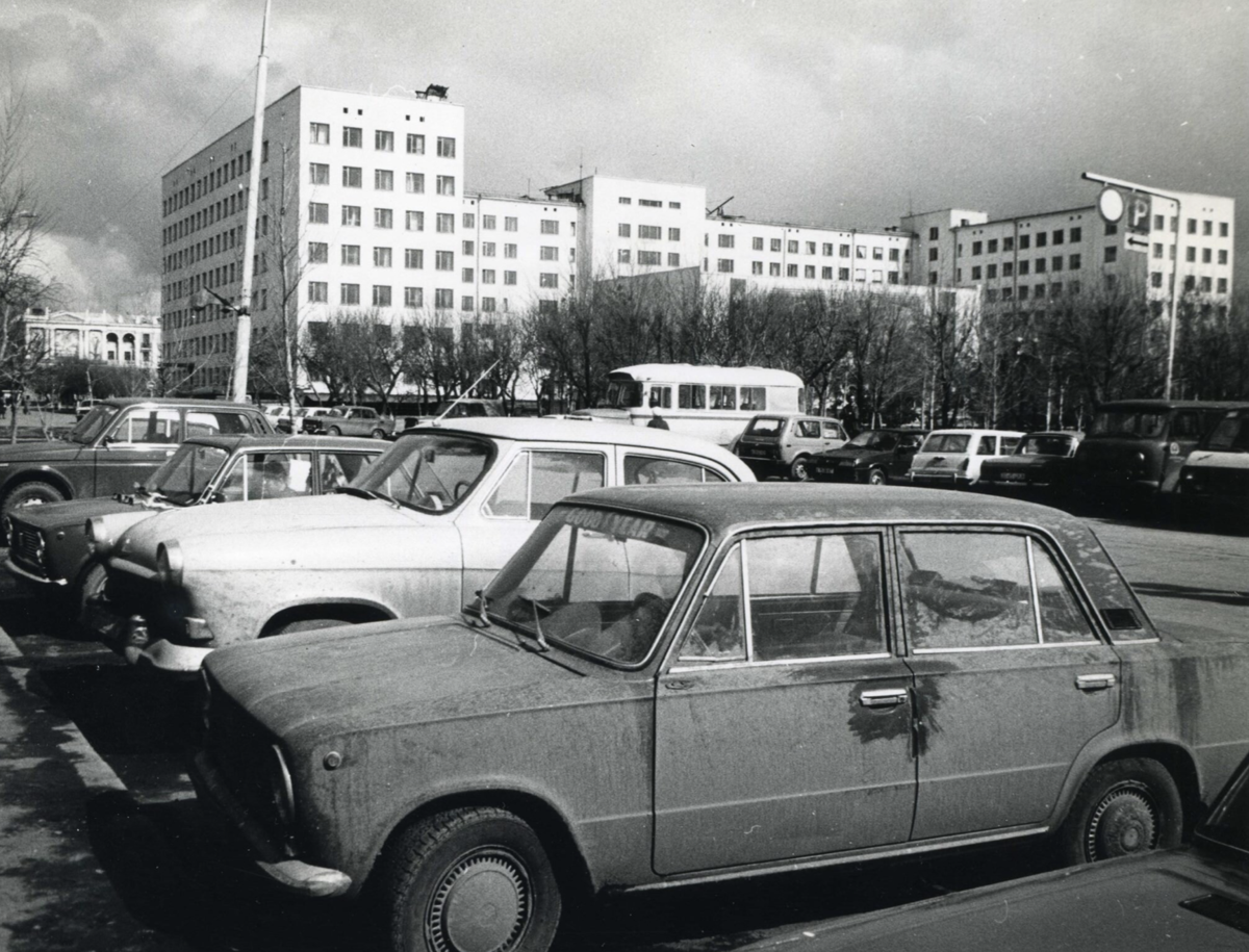 Казахстан во время ссср. 1973 Год автопарк СССР.