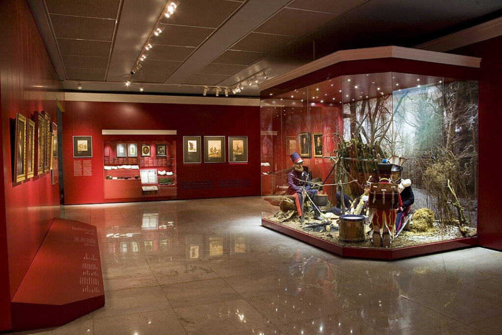 ПОНЕДЕЛЬНИК: Музей-панорама "Бородинская битва".
