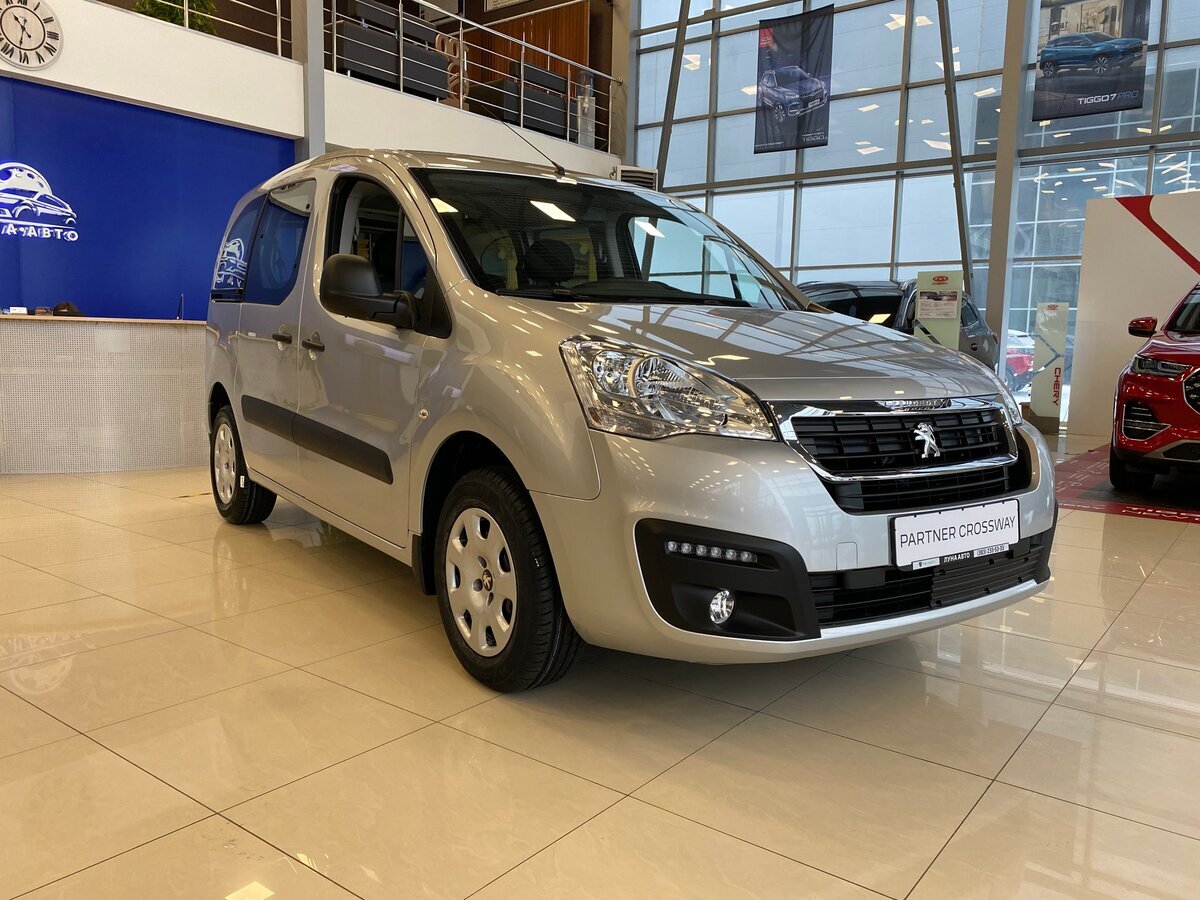 Peugeot Partner Crossway. Источник иллюстрации - auto.ru