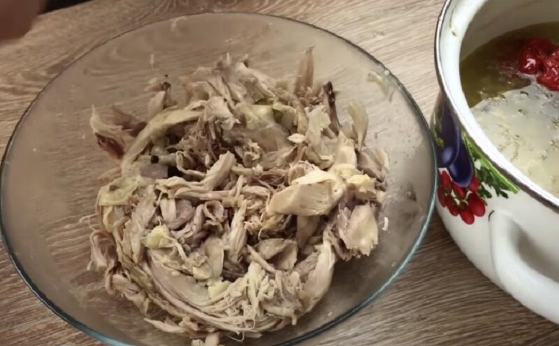 Натуральная домашняя колбаса из обычной курицы – бюджетно и вкусно 