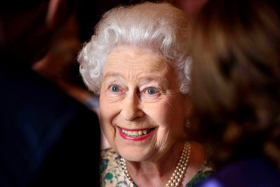 Королева Британии впервые увидит дочь принца Гарри