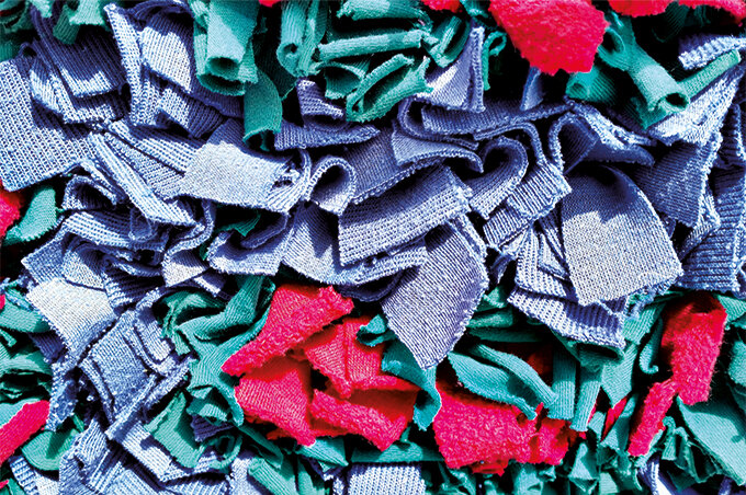 Бывают, конечно, ящички с обрезками, где нет порядка. Но периодически наводим порядок и в них