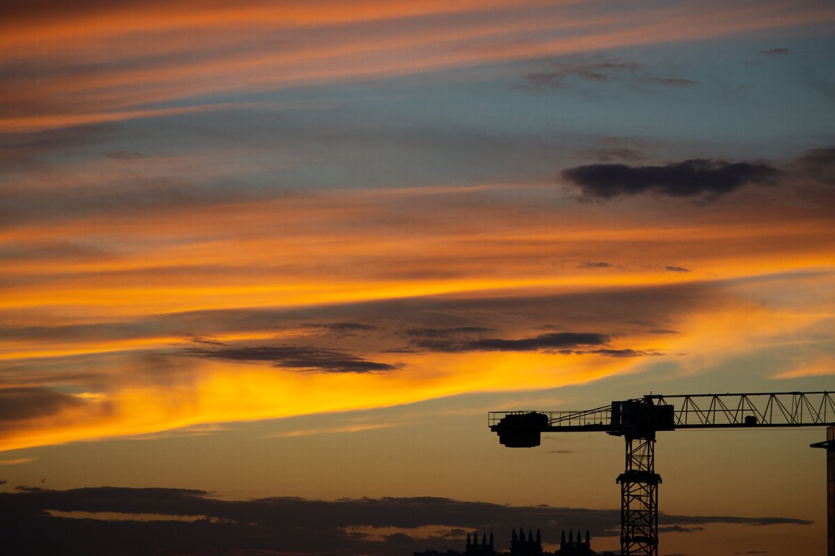 фото без фильтров, не совсем удачно по композиции, просто хотелось поймать магию заката  @lera_pti_photo