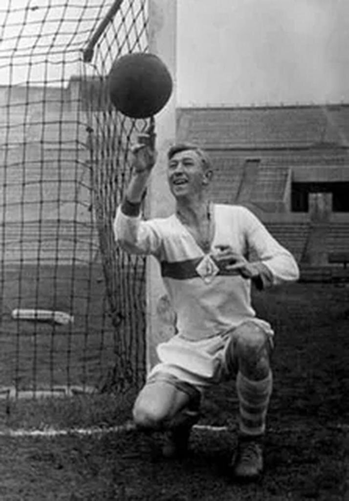 Михаил Якушин 