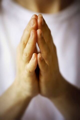 Как попросить денег у Всевышнего – три действенные молитвы на достаток