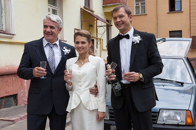 Кадр из сериала "Красивая жизнь", 2014. Источник kino-teatr.ru