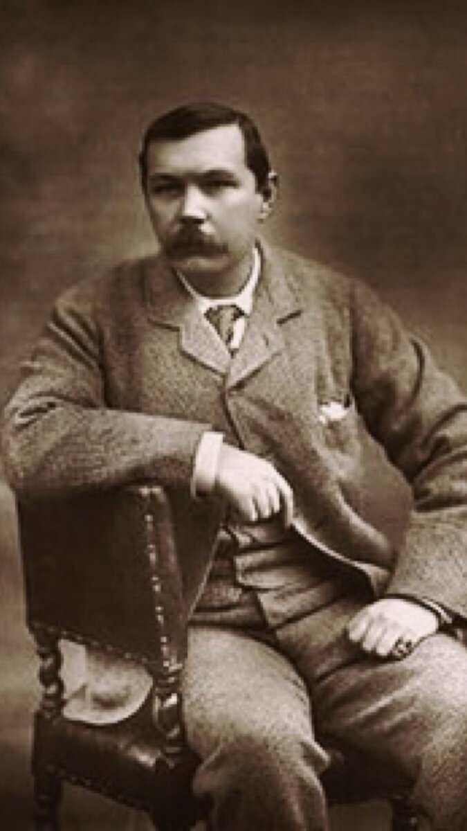 Сэр Артур Конан Дойл, фото из википедии