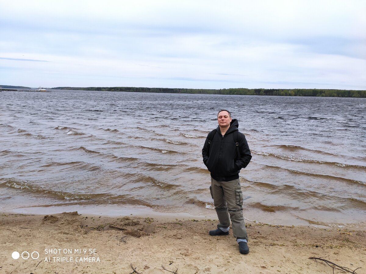 Где то вдали ваши клиенты, не прячьтесь сделайте СЕО, SEO оптимизацию вашего сайта. 