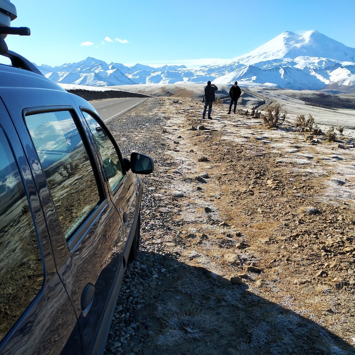 Остановка с видом на Эльбрус.