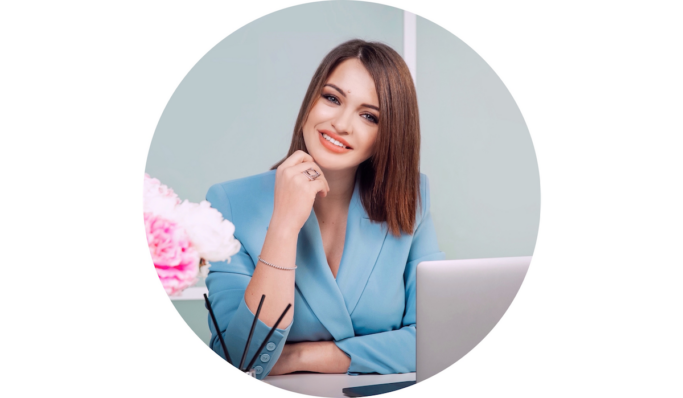 Инна Любимова,