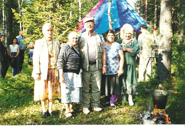 На встрече с Юрием Сенкевичем. Фото из альбома автора.