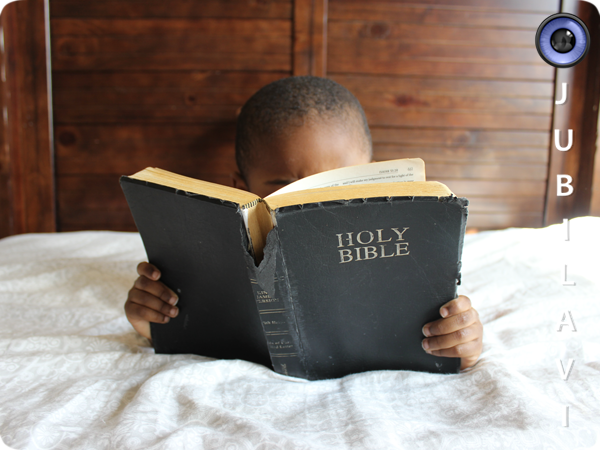 "Вот, блин, они его схватили" (с) заинтригованный ученик