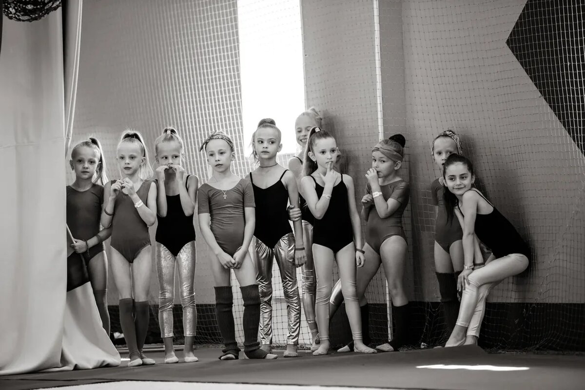 Фото из архива автора. Гимнастки.