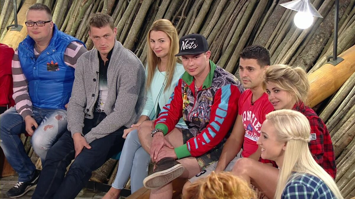 Кадр из телевизионного шоу "Дом-2"