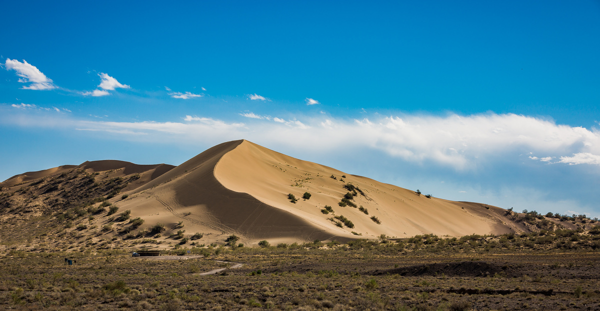 Национальный парк Алтын-Емель, поющий Бархан
