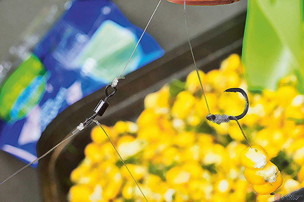 Кукуруза на ключке, при ловле на фидер 