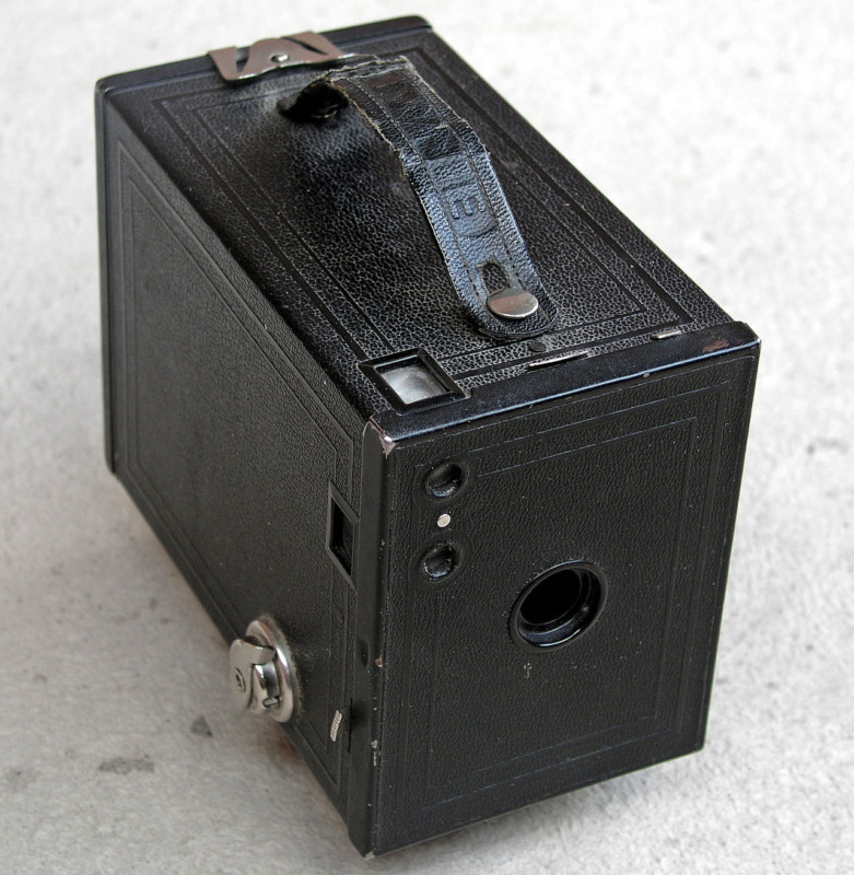 Kodak Brownie / Creative Commons License, Wikimedia Commons