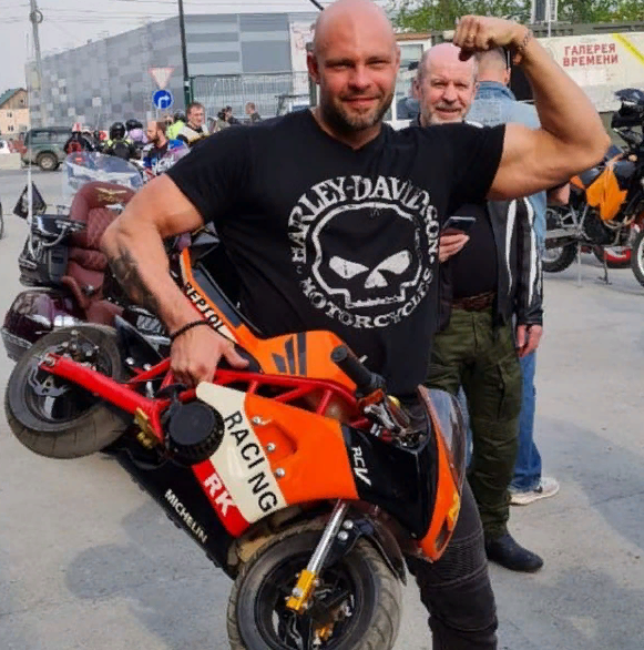 Мы очень сильно сдружились с Джоном :)