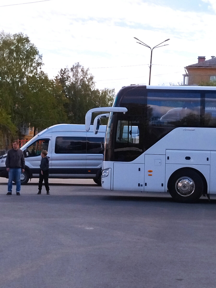 Общественный транспорт. Удобный, но не всегда доступный способ передвижения.