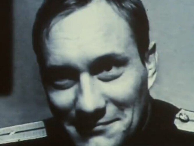 Кадр из фильма "Барак". 