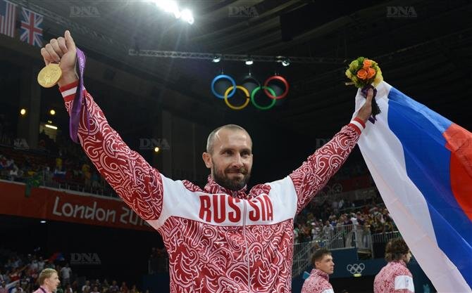 Сергей Тетюхин после победы на Олимпийских играх 2012.