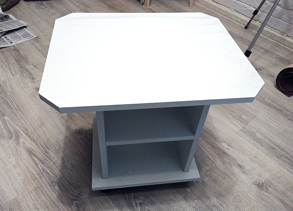 На фото краска ещё не до конца просохла.