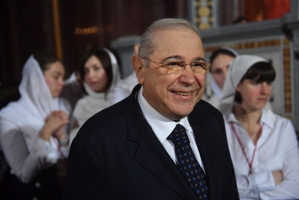 Так звездной чете жить удобнее: рядом, но в разных квартирах