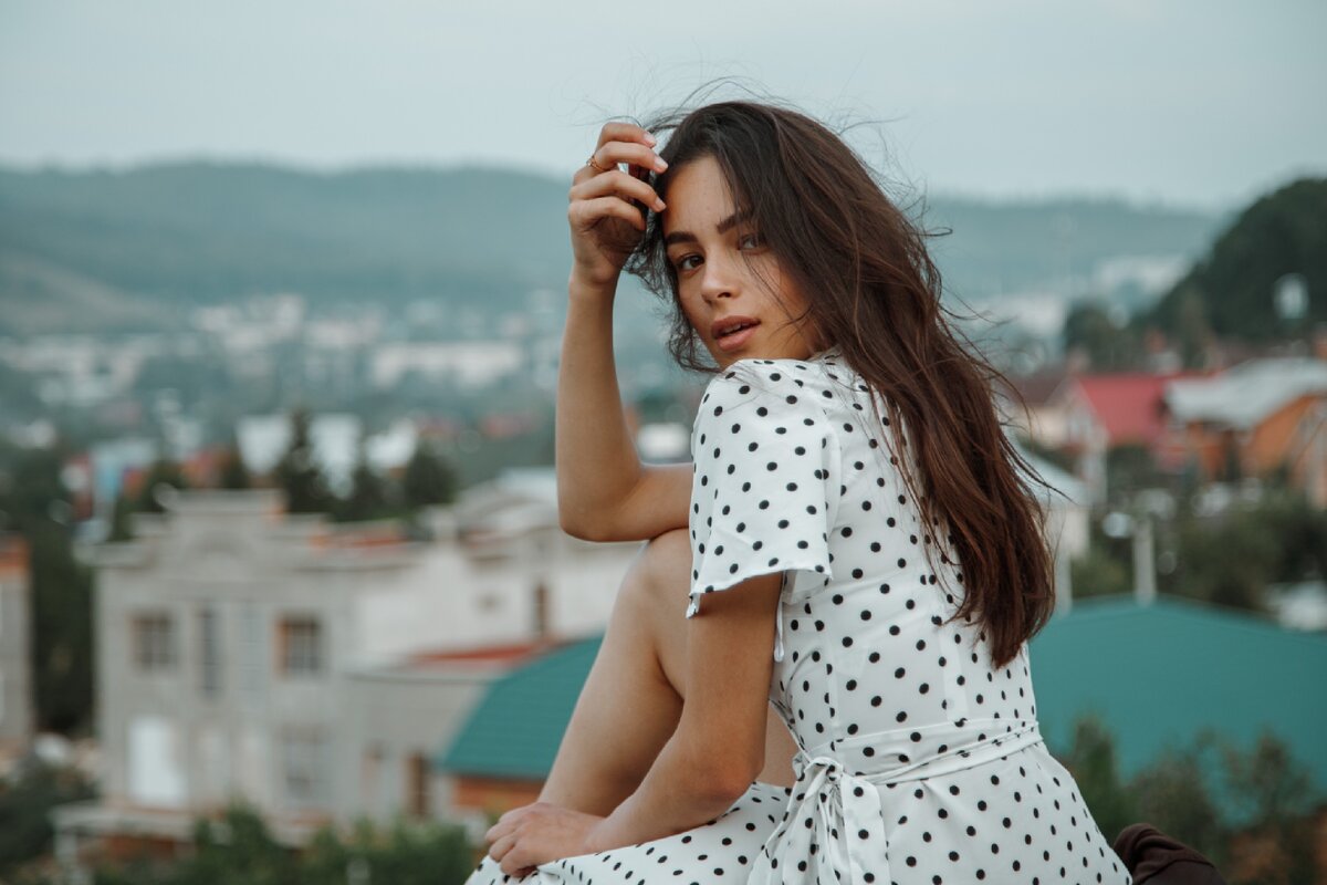 Поищите прокат одежды