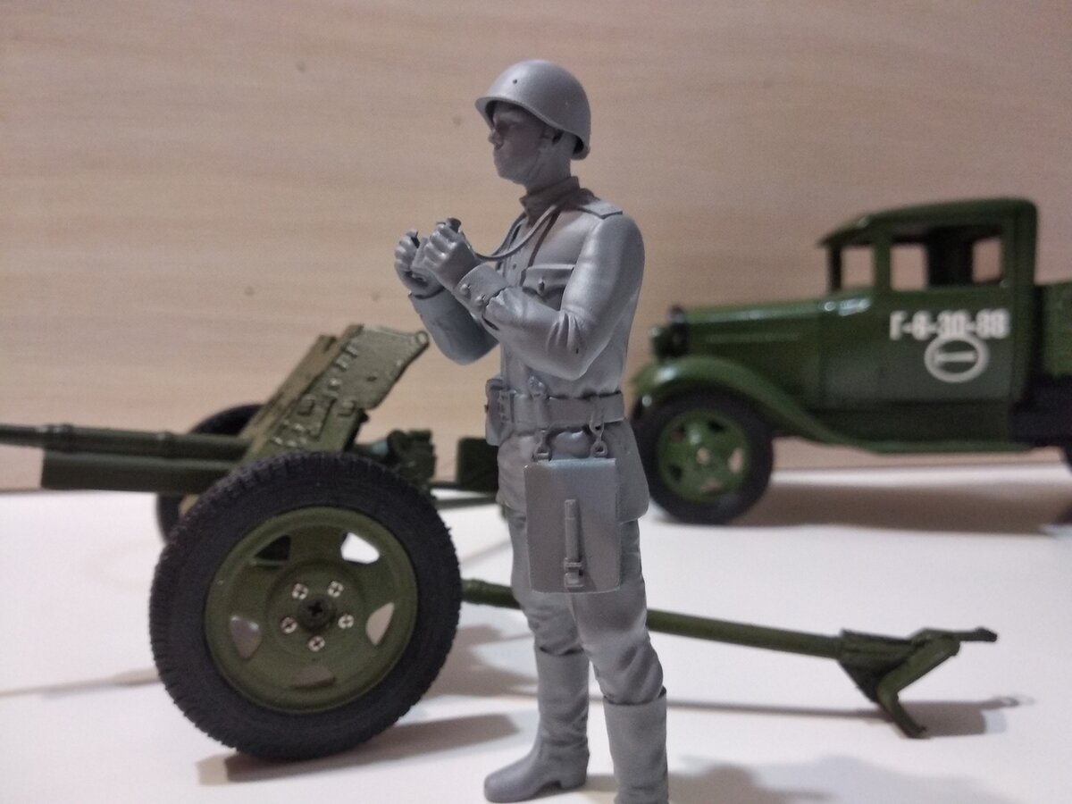 Командир ПТО, лейтенант.