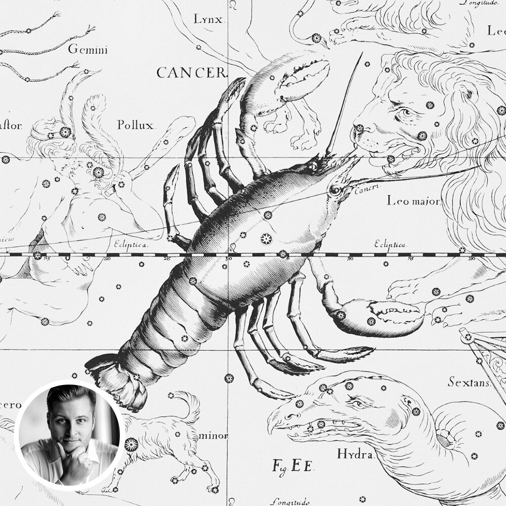 ♋️ Рак (Cancer) рожд 22.06-23.07 Стихия - Вода. Им покровительствует Богиня Луны - Юнона (мес. июнь). Основная черта - любят принимать участие в судьбах других людей. Для них понятие родственник, какой бы он ни был, святое, и семья - это всё, главное содержание жизни. Каждый рак имеет очень тонкую и ранимую душу под твёрдым панцирем, где может быть проявление эмоциональности. Если за что-то берутся - то доводят до конца. Рак сильно привязан к фазам Луны (что олицетворяет в их жизни маму), особенно к полнолунию, в этот момент появляется стремление куда-то уехать или приехать.
• 1-ая декада 22.06-01.07 Рак-Рак. У всех представителей данной декады сильно развит материнский и родительский инстинкт. Мужчины зависимы от женщин, от мамы или жены. И без женского внимания им не хватает самостоятельности.
• 2-ая декада 02.07-11.07 Рак-Скорпион. Это революционеры. Им палец в рот не клади. Бывают агрессивны или имеют боевой настрой. Им нравится красный цвет.
• 3-ая декада 12.07-23.07 Рак-Рыбы. Дружелюбны, приветливы и демократичны. Они больше всего открыты и доверчивы людям. С ними легко и хорошо.
•   •   •
Есть знакомые знака Рак? Отмечайте их в комментариях ✌🏻️
Другие знаки зодиака тут 👉 #значениезнаковзодиака