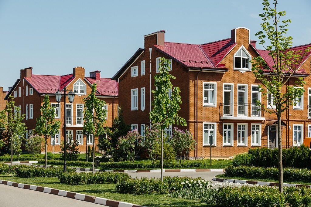 Кембридж деревня красный поселок. Красный поселок деревня,кембридж. Кембридж коттеджный поселок. Кембридж новая рига. Кембридж деревня красный поселок.