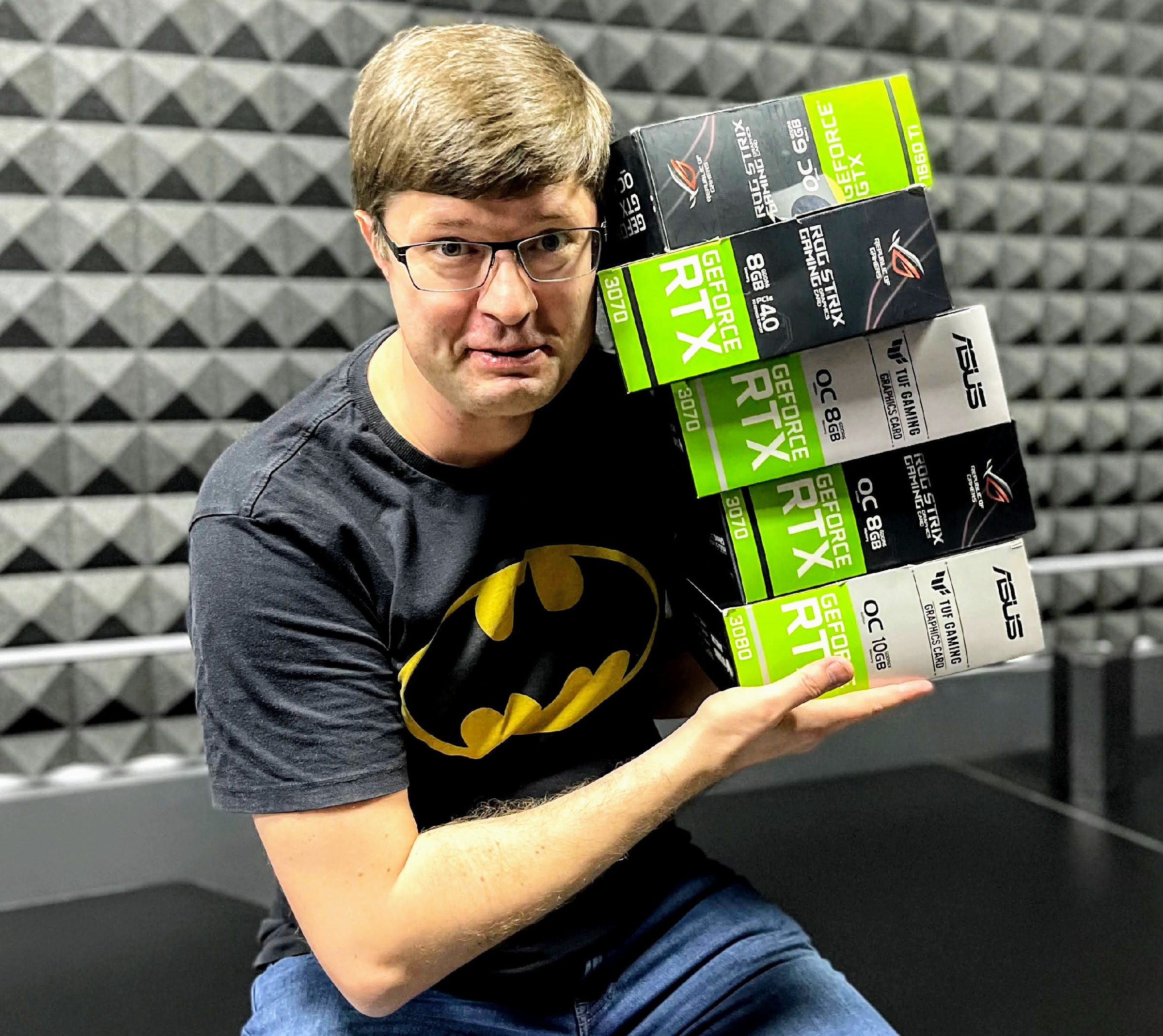 Чем отличаются друг от друга видеокарты ASUS на GeForce 30-й серии0
