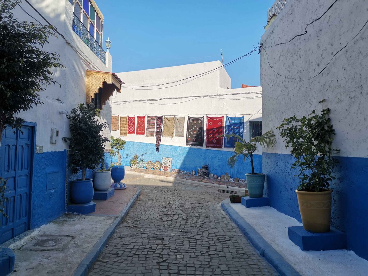 Фото из маршрута "Рабат", голубые улочки крепости Касба Удайя