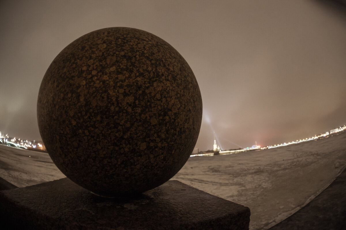 Круг как вода, не сжимается =))