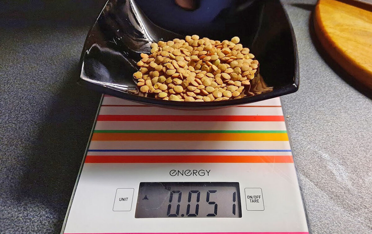 Замочить чечевицу на ночь, минимум на 4 часа