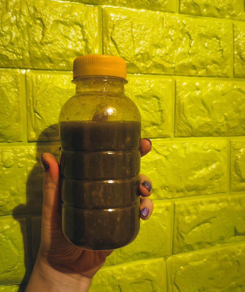 К примеру: шпинат, годжи, курага, вода