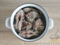 6 порций 35 мин (ваши 35 мин ) Простой рецепт ухи из карася. У карася, как и у других речных рыбёшек, много костей. Но зато какой шикарный бульон даёт речная рыба!-13