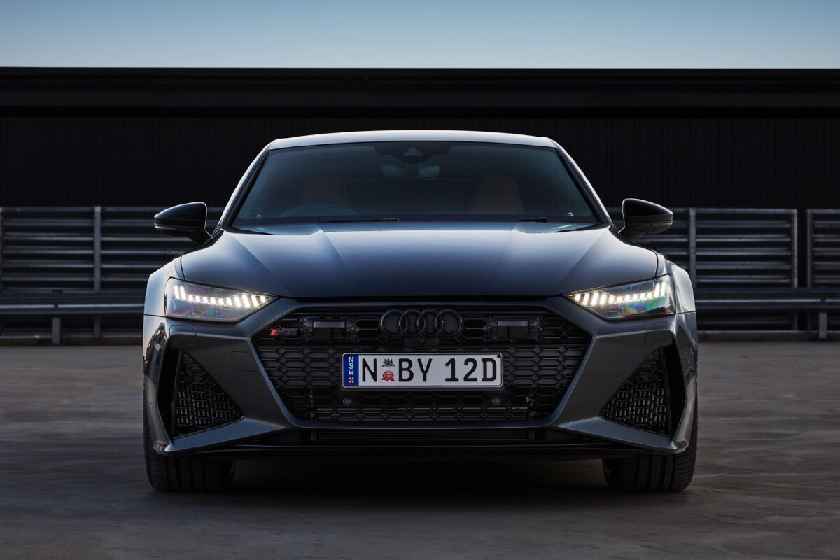“Audi RS7” 2021