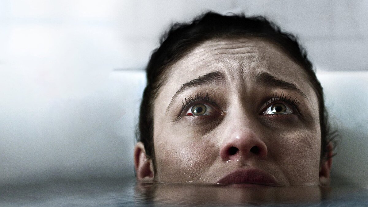 У вас есть бессонница? А может, вас мучают кошмары? Или, возможно, вы страдаете от приступов сонного паралича? Если ответ на какой-то из трех вопросов или, не дай Бог, на все три "да", то лучше не читайте эту статью.