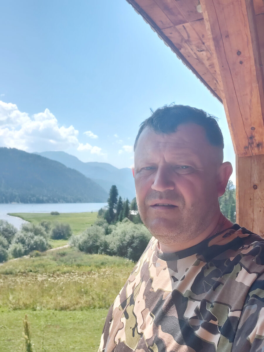 Первое утро на алтае. 