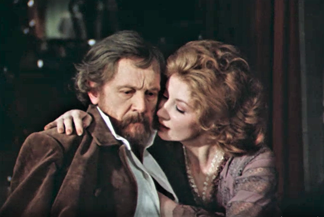 Кадр из телефильма "Дети солнца" (1985)