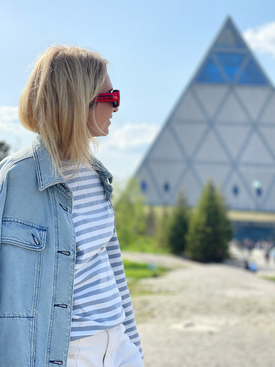 Дворец Мира и согласия, Нурсултан