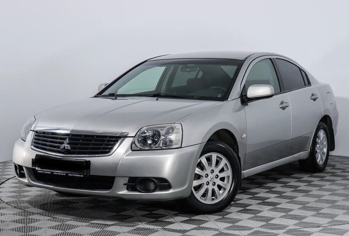 Митсубиси Галант.