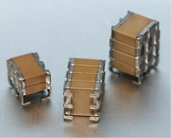 Стековые MLC конденсаторы от PDC