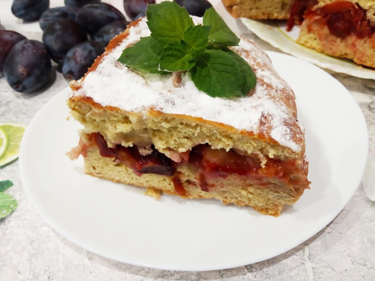 Песочный пирог с сливовым вареньем