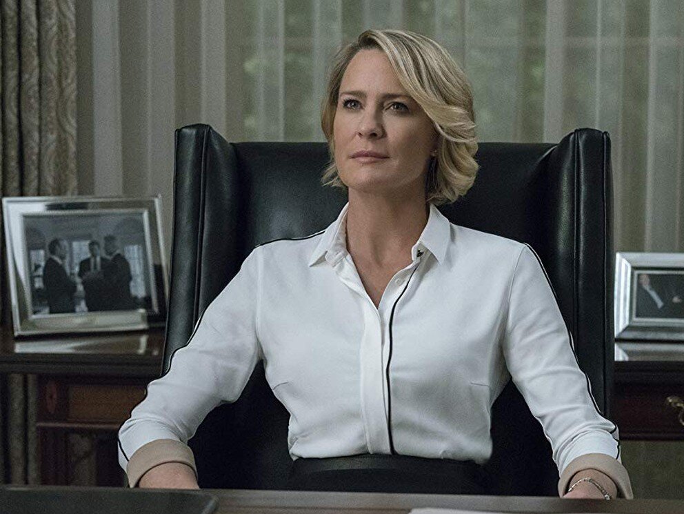 Кадр из сериала «Карточный домик», 2013-2018 год, режиссер Дэвид Финчер