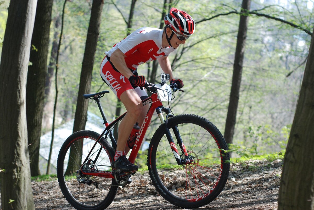 Что такое крос. Кросс-Кантри (горный велосипед). Велосипед MTB Cross Country. MTB кросс-Кантри. МТБ кросс Кантри велосипед.