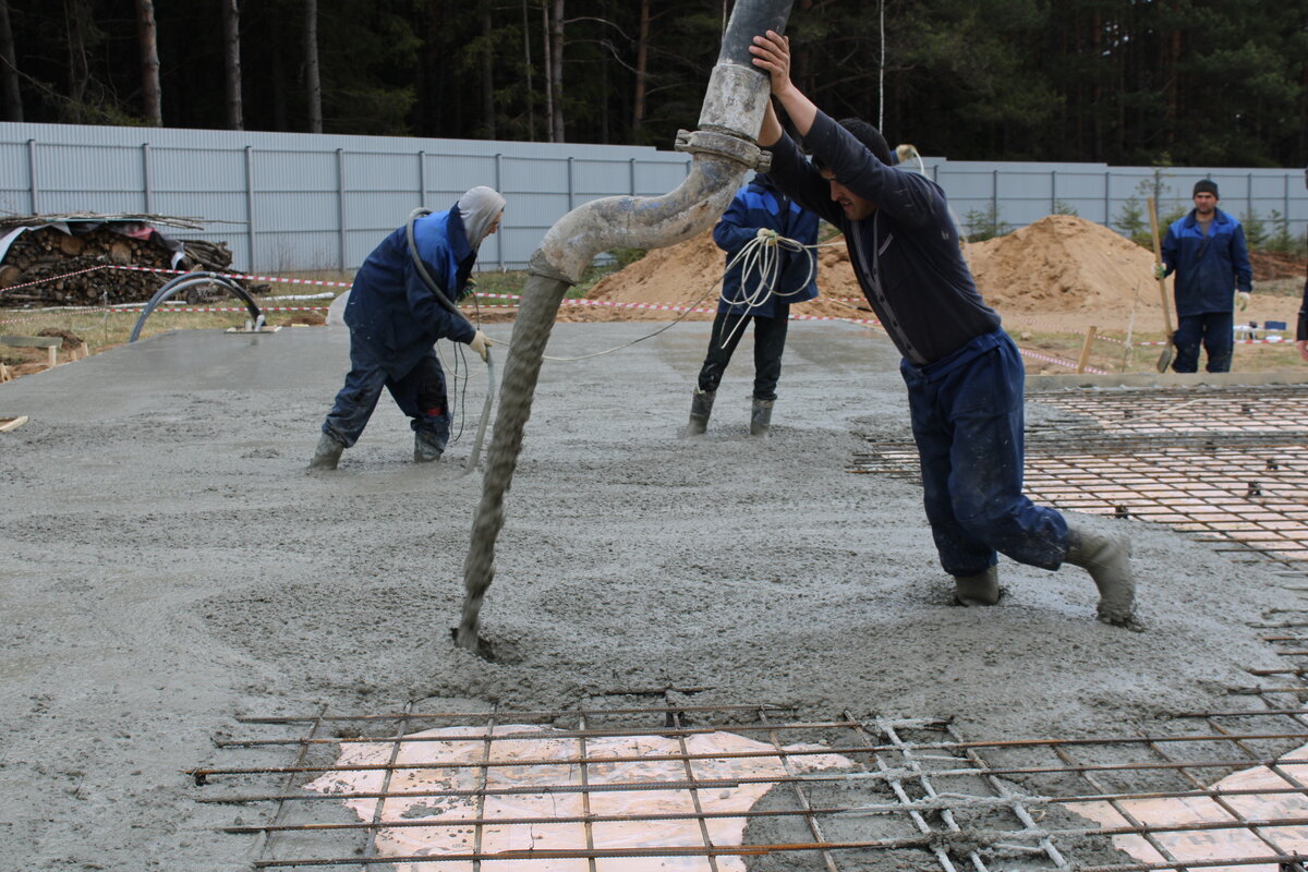 заливка фундамента
