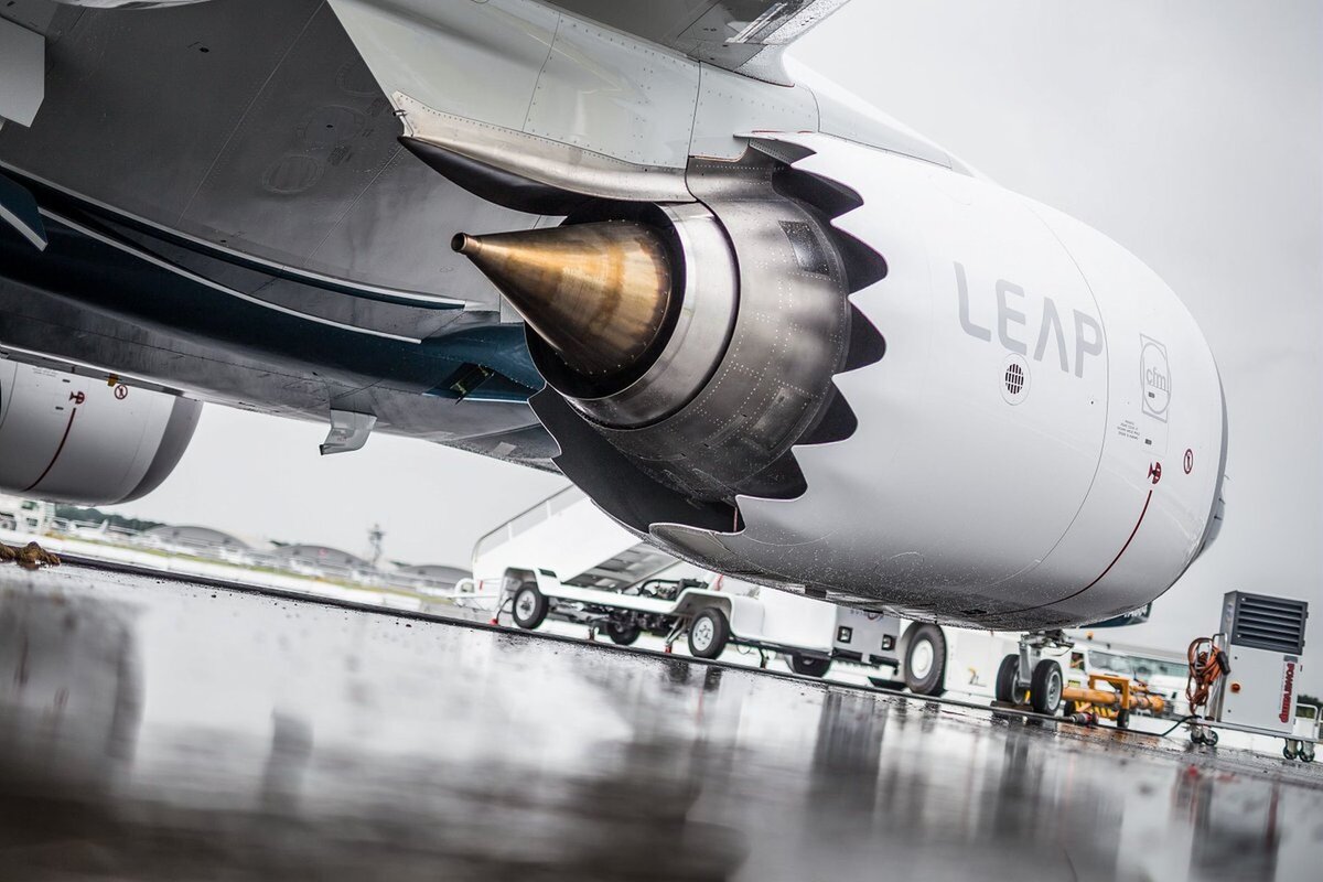CFM International LEAP-1B - эксклюзивный вариант для новых Boeing 737 MAX (для уже старых Boeing 737 Next Generation эксклюзивом были CFM56) - потенциально очень удачная "ставка", которая никак не сработает в полную силу